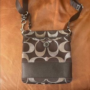 Coach jacquard vintage crossbody
